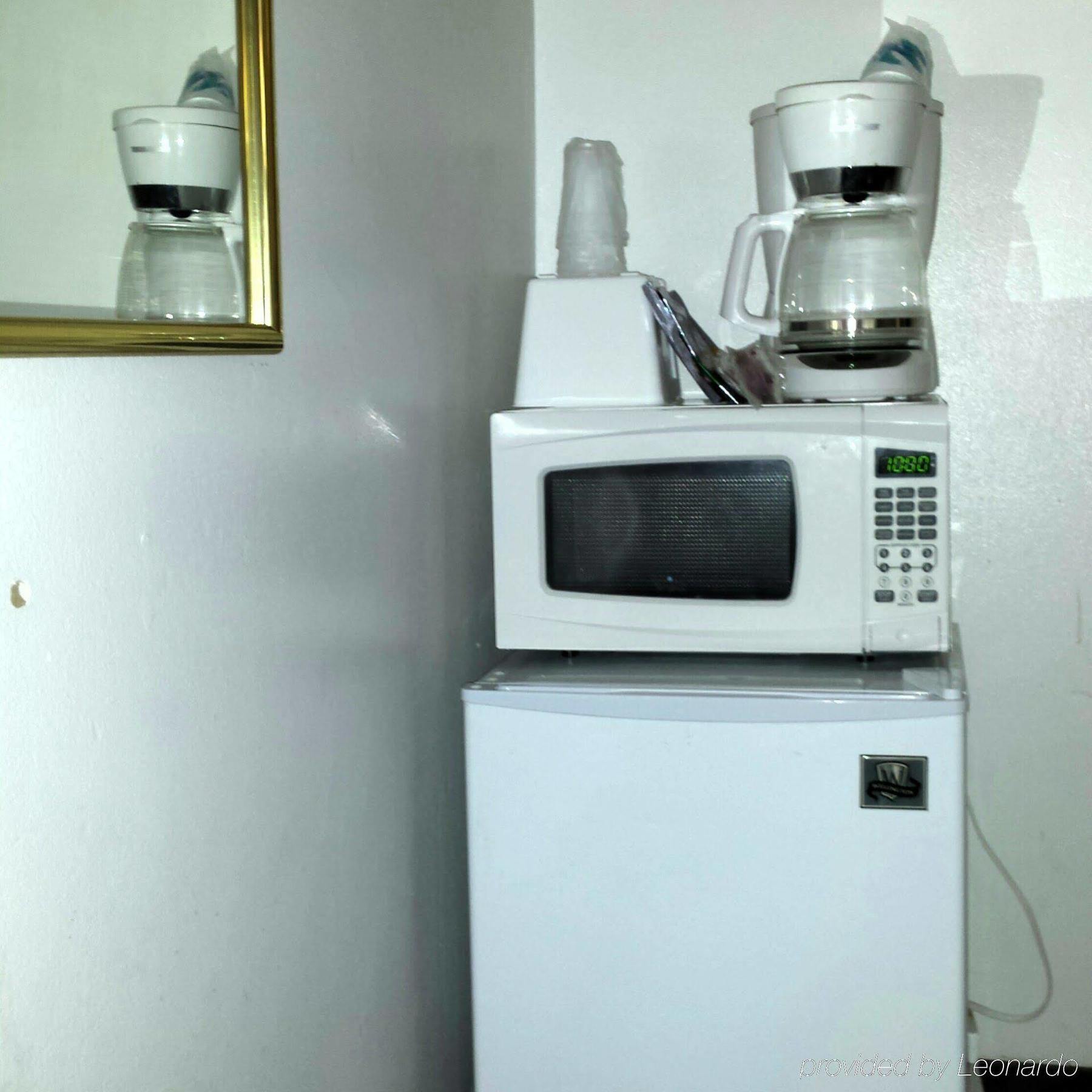 Select Inn Minot Bagian luar foto