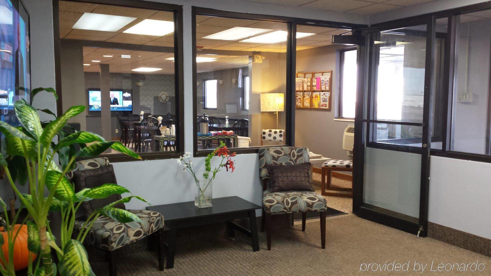 Select Inn Minot Bagian luar foto